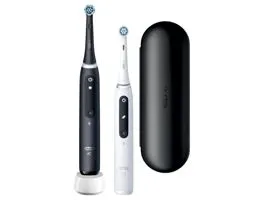 Oral-B iO Series 5 2 db-os matt fekete+fehér elektromos fogkefe szett